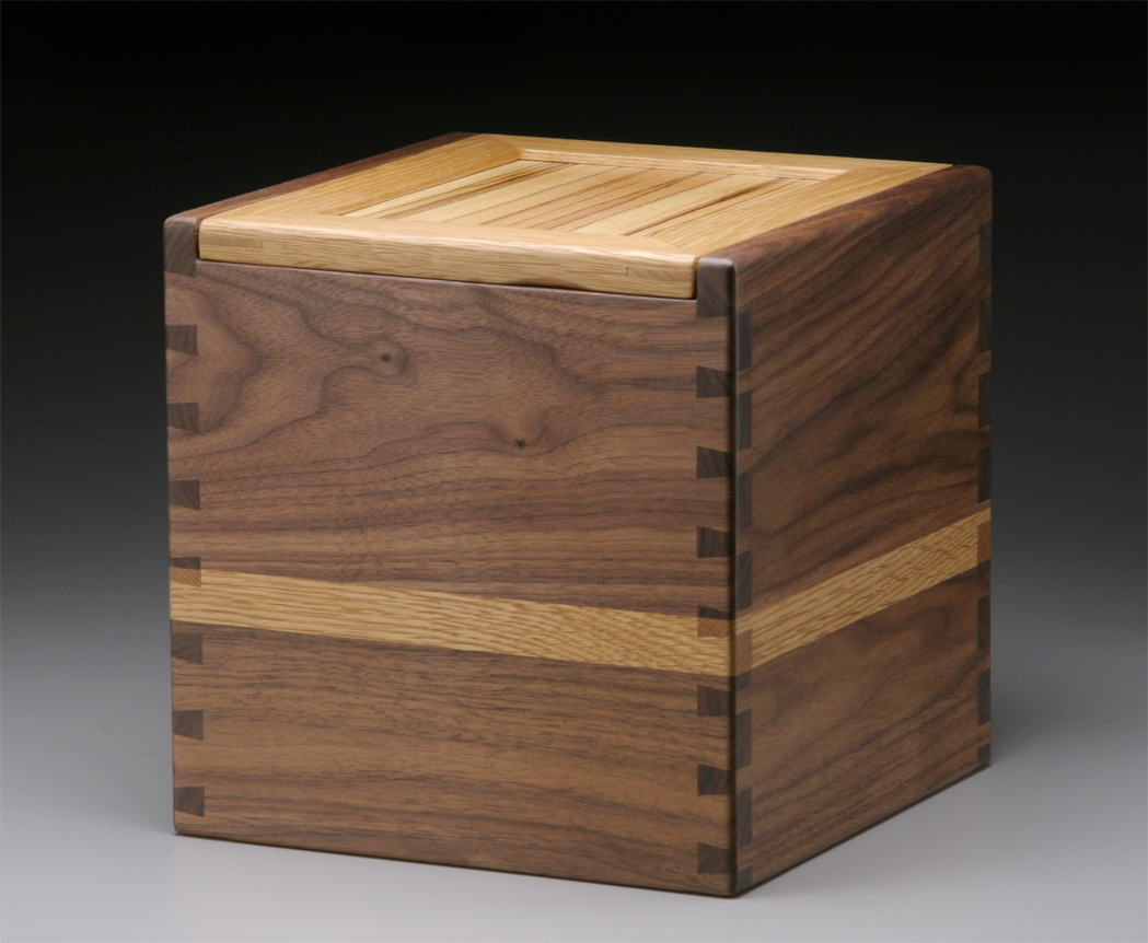 Wood box, closed, front view